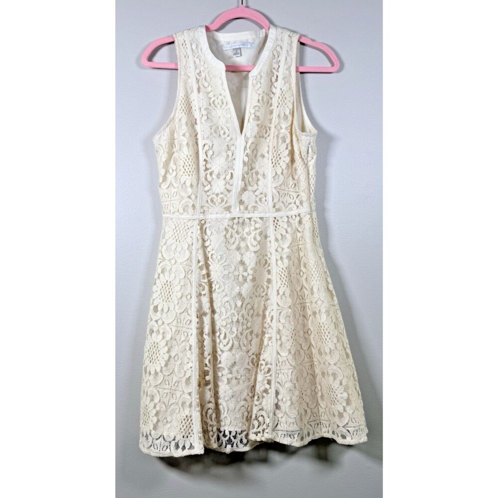 LC Lauren Conrad Ivory Lace V-Neck Fit & Flare Lined Knee Length Dress Size 10
